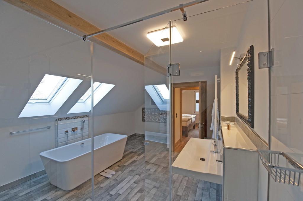 Hotel 1782 "Aussenstelle" Premiumwohnungen - Contactless Self Check-In Remscheid Bagian luar foto
